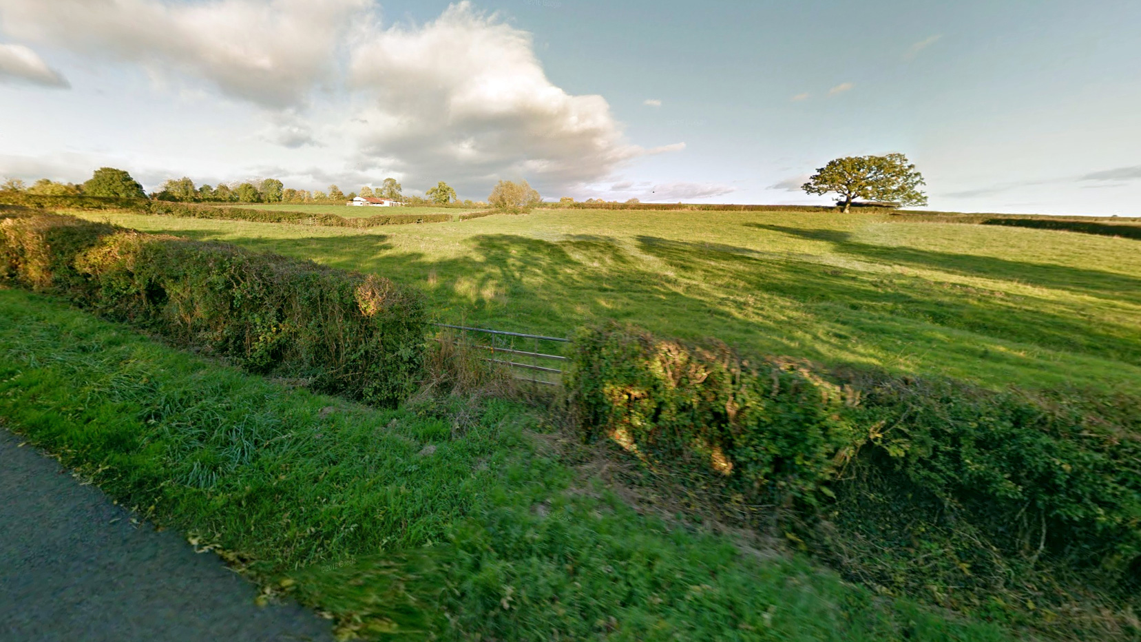Land for sale at Berrowhill View in Feckenham, Redditch access