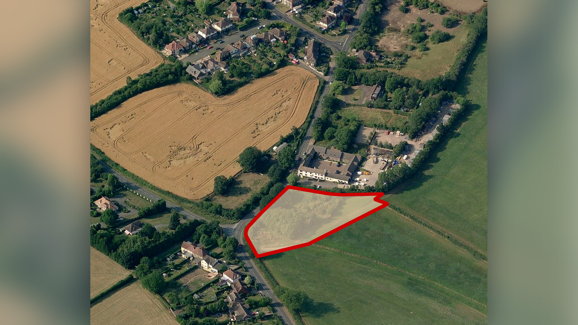 Land for sale at Woodside Corner in Aley Green