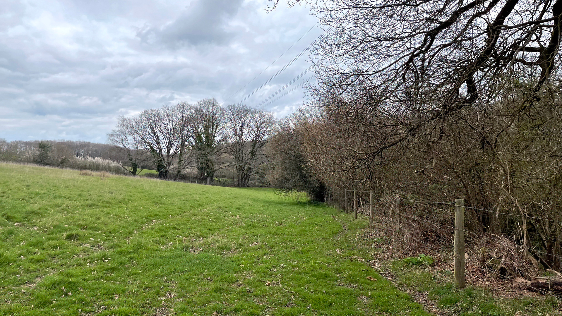 Land for sale with road frontage in Sulhamstead, Reading w